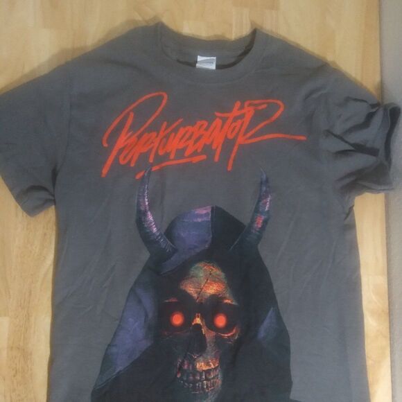 Perturbator 2017 Tour T-Shirt - Picture 1 of 8